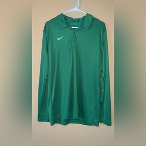 Large Nike shirt